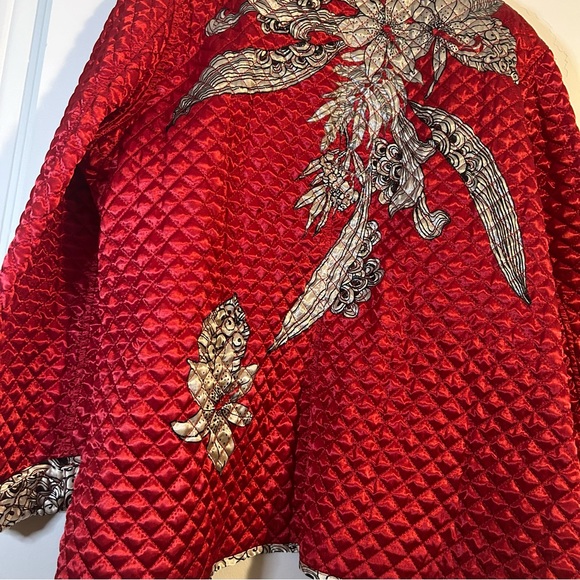 Chico's Oversized Abstract Print Quilted Jacket - Picture 6 of 11